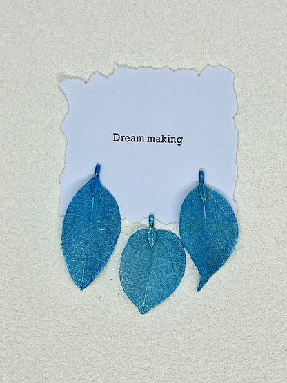 Solid Color Leaf Pendant【Blue】